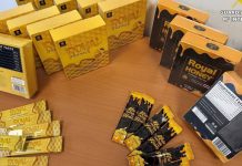 Retiran en Ciutat Vella sobres de miel con sustancias tipo Viagra ocultas Retiran en Ciutat Vella sobres de miel con sustancias tipo Viagra ocultas