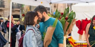 Sant Jordi 2026 en Barcelona: calles peatonales, cultura y actividades por toda la ciudad Sant Jordi 2026 en Barcelona: calles peatonales, cultura y actividades por toda la ciudad
