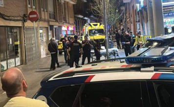 Un tiroteo en Sants deja a un hombre en estado crítico tras recibir varios disparos Un tiroteo en Sants deja a un hombre en estado crítico tras recibir varios disparos