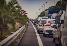 Regreso tras la Segunda Pascua: 300.000 coches colapsan los accesos a Barcelona