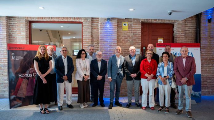 Barcelona impulsará los nuevos Bonus Consum para reforzar el comercio de proximidad Barcelona impulsará los nuevos Bonus Consum para reforzar el comercio de proximidad