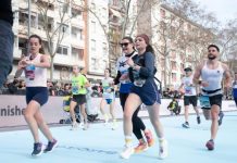 Barcelona se prepara para una media maratón récord con más de 40.000 corredores Barcelona se prepara para una media maratón récord con más de 40.000 corredores