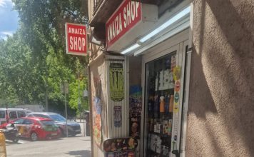 Barcelona suspende las licencias a los supermercados 24 horas Barcelona suspende las licencias a los supermercados 24 horas