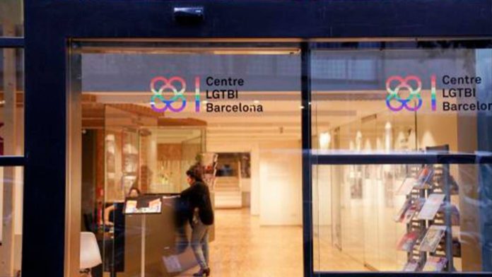 El Centro LGTBI de Barcelona refuerza su papel como espacio de apoyo, orientación y diversidad