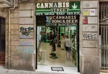 Ciutat Vella impulsa un nuevo Plan de Usos más restrictivo Ciutat Vella impulsa un nuevo Plan de Usos más restrictivo
