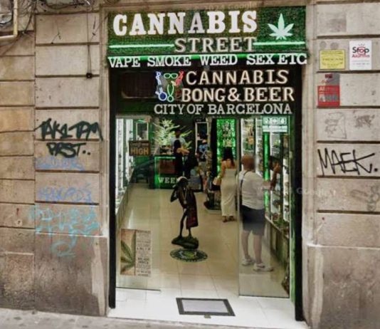 Ciutat Vella impulsa un nuevo Plan de Usos más restrictivo Ciutat Vella impulsa un nuevo Plan de Usos más restrictivo