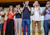 Comuns, Sumar e IU, unidos en Barcelona para sostener la legislatura de Sánchez Comuns, Sumar e IU, unidos en Barcelona para sostener la legislatura de Sánchez