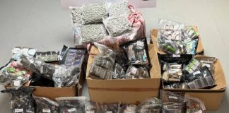 Desmantelado un punto de droga en un piso turístico de Sant Pere Desmantelado un punto de droga en un piso turístico de Sant Pere