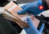 Detenida una pareja por introducir billetes falsos en comercios de Barcelona Detenida una pareja por introducir billetes falsos en comercios de Barcelona