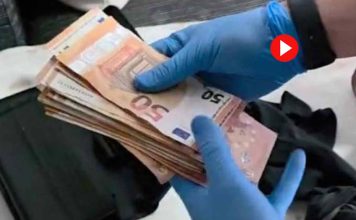 Detenida una pareja por introducir billetes falsos en comercios de Barcelona Detenida una pareja por introducir billetes falsos en comercios de Barcelona