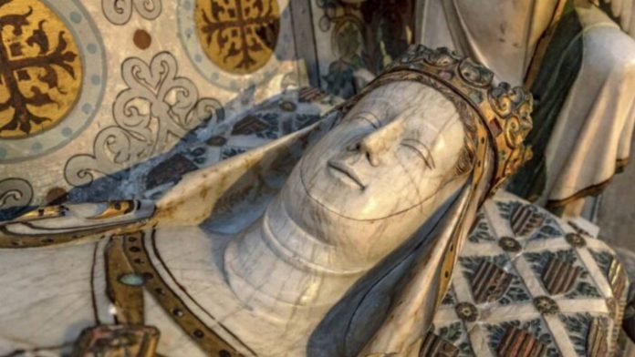 El Monasterio de Pedralbes revela nuevos hallazgos sobre las tumbas del siglo XIV