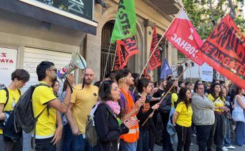 El desahucio de Olalla en el Eixample reaviva el conflicto por la vivienda en Barcelona El desahucio de Olalla en el Eixample reaviva el conflicto por la vivienda en Barcelona