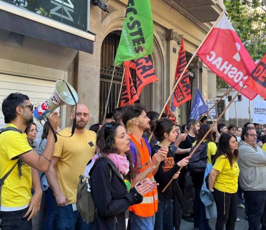 El desahucio de Olalla en el Eixample reaviva el conflicto por la vivienda en Barcelona El desahucio de Olalla en el Eixample reaviva el conflicto por la vivienda en Barcelona