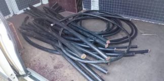 El robo de cableado en una finca del Eixample acaba con una peatona herida El robo de cableado en una finca del Eixample acaba con una peatona herida