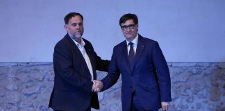Illa y Junqueras sellan los presupuestos de 2026 a la espera del apoyo de los Comuns Illa y Junqueras sellan los presupuestos de 2026 a la espera del apoyo de los Comuns