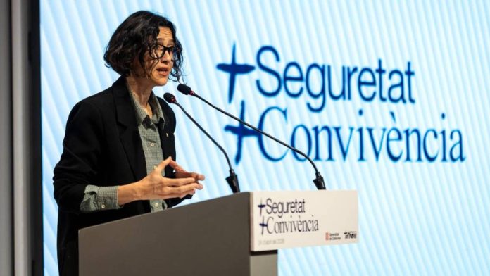 Los Mossos justifican la recogida de información en una asamblea docente
