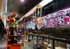 Renfe acelera la limpieza de grafitis con un nuevo disolvente y ampliará los puntos de actuación en Catalunya Renfe acelera la limpieza de grafitis con un nuevo disolvente y ampliará los puntos de actuación en Catalunya