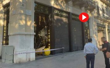 Robo con alunizaje en Passeig de Gràcia: asaltan la tienda de lujo Dolce & Gabbana Robo con alunizaje en Passeig de Gràcia asaltan la tienda de lujo Dolce & Gabbana