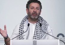 Israel expulsa a los activistas de la flotilla tras días de detención Israel expulsa a los activistas de la flotilla tras días de detención