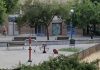 Barcelona mejora las instalaciones deportivas de la plaza de Palestina