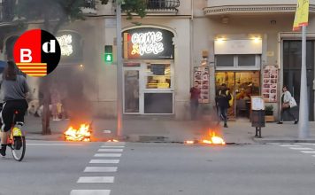 Susto en el Eixample tras explotar una bicicleta eléctrica en plena calle Susto en el Eixample tras explotar una bicicleta eléctrica en plena calle