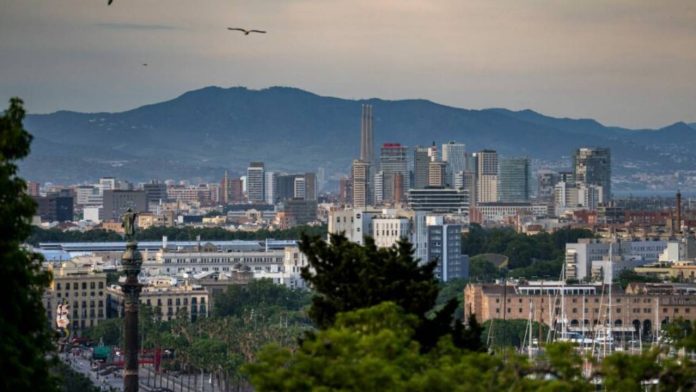 Barcelona activa la homologación de entidades para el tanteo de vivienda