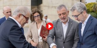 Barcelona asume la titularidad de más de cinco kilómetros de litoral urbano Barcelona asume la titularidad de más de cinco kilómetros de litoral urbano