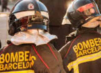 Bomberos de Barcelona viajan a Venezuela para colaborar en la emergencia por los terremotos Bomberos de Barcelona viajan a Venezuela para colaborar en la emergencia por los terremotos
