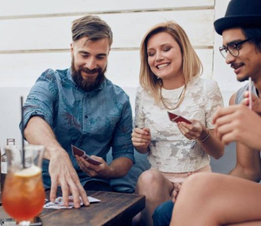 Cómo organizar una noche de juegos online perfecta Cómo organizar una noche de juegos online perfecta