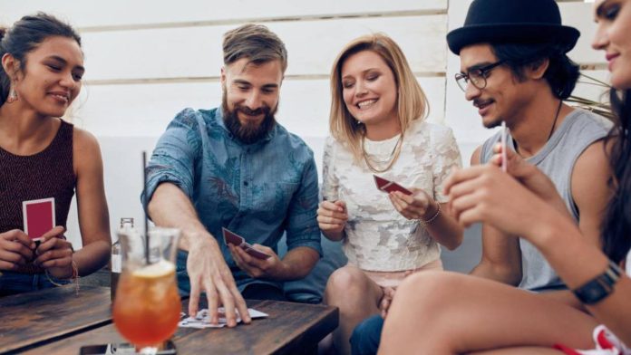Cómo organizar una noche de juegos online perfecta