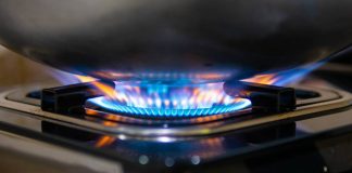 Desde hoy, 1 de junio, suben los impuestos de la luz y el gas y encarecen las facturas Desde hoy, 1 de junio, suben los impuestos de la luz y el gas y encarecen las facturas
