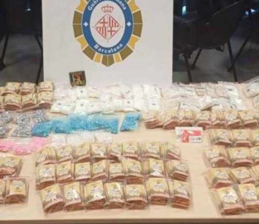 Detenido con 6 kilos de drogas en una mochila un ciclista en el Besòs Detenido con 6 kilos de drogas en una mochila un ciclista en el Besòs