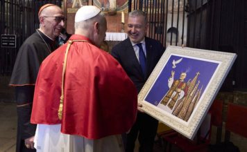 El Papa León XIV recibe al alcalde de Barcelona, Jaume Collboni El Papa León XIV recibe al alcalde de Barcelona, Jaume Collboni
