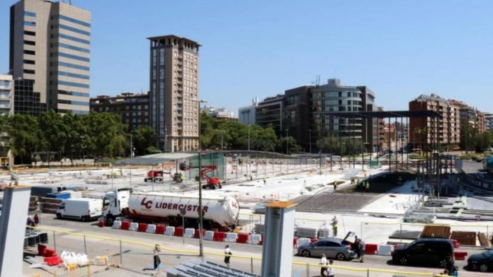 El acceso a la estación de Sants por la plaza de los Països Catalans cerrará durante dos años por obras