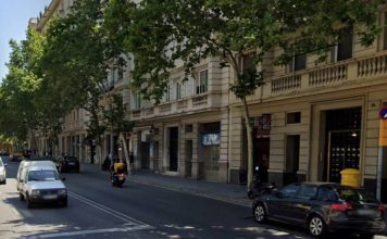 Los Mossos buscan a un hombre por hacer tocamiento a una niña de 13 años Los Mossos buscan a un hombre por hacer tocamiento a una niña de 13 años