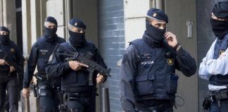 Detenido un narcotraficante que operaba desde un trastero en Sant Joan Despí Detenido un narcotraficante que operaba desde un trastero en Sant Joan Despí