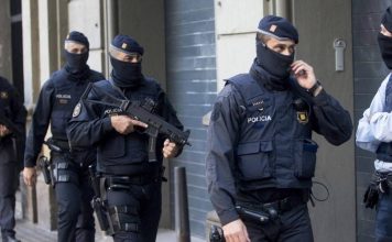 Detenido un narcotraficante que operaba desde un trastero en Sant Joan Despí Detenido un narcotraficante que operaba desde un trastero en Sant Joan Despí