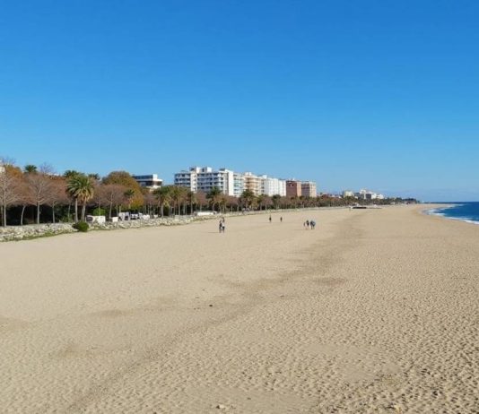 Muere un hombre ahogado en la playa de Sant Miquel Muere un hombre ahogado en la playa de Sant Miquel