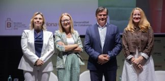 Nadia Quevedo destaca el modelo de Barcelona en la II Cumbre del Comercio en Catalunya Nadia Quevedo destaca el modelo de Barcelona en la II Cumbre del Comercio en Catalunya