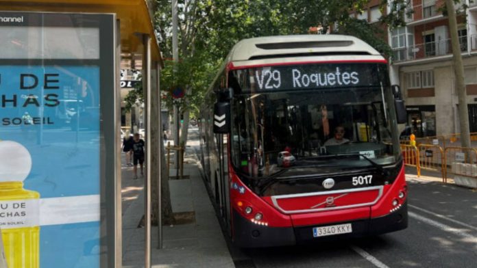 Refuerzo de las líneas V29 y D20 los fines de semana para mejorar el acceso a las playas