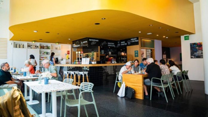 Barcelona amplía el programa Alimenta para reforzar la autonomía de las personas en situación de vulnerabilidad Barcelona amplía el programa Alimenta para reforzar la autonomía de las personas en situación de vulnerabilidad