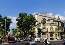 Barcelona incorpora nuevas medidas para reforzar la seguridad de los motoristas Barcelona incorpora nuevas medidas para reforzar la seguridad de los motoristas