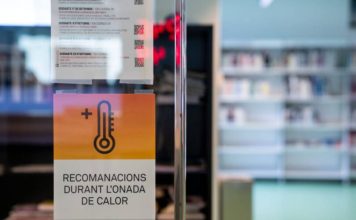 Barcelona refuerza las medidas para proteger a los trabajadores ante el calor extremo Barcelona refuerza las medidas para proteger a los trabajadores ante el calor extremo