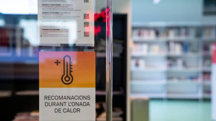 Barcelona refuerza las medidas para proteger a los trabajadores ante el calor extremo