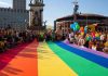 Barcelona se vuelca con el Orgullo y reúne a 275.000 personas en una jornada histórica Barcelona se vuelca con el Orgullo y reúne a 275.000 personas en una jornada histórica