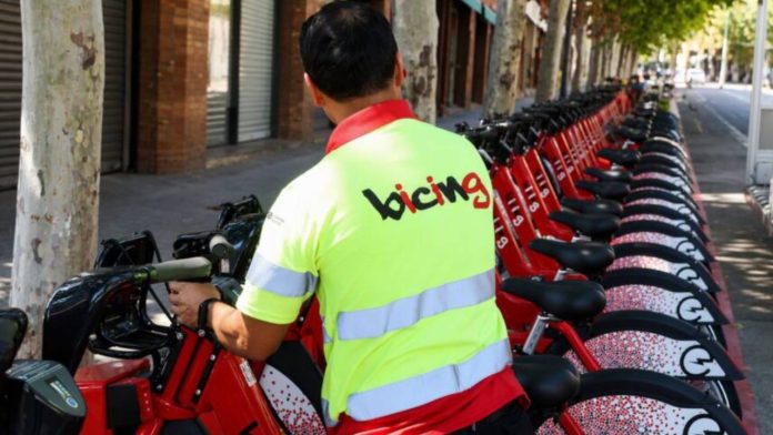 Bicing refuerza su operativa ante el calor para garantizar las bicicletas eléctricas