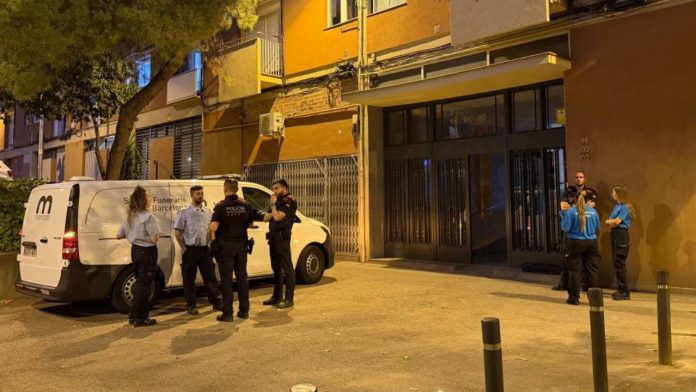 Buscan al autor del asesinato de una mujer de 34 años en Sant Martí Buscan al autor del asesinato de una mujer de 34 años en Sant Martí