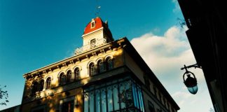 Can Deu impulsa una programación nocturna con actividades por el Orgullo en Les Corts Can Deu impulsa una programación nocturna con actividades por el Orgullo en Les Corts