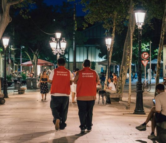 Ciutat Vella activa un plan integral para reducir el ruido en el Born Ciutat Vella activa un plan integral para reducir el ruido en el Born