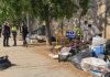 Desalojo de un asentamiento en Montjuïc junto a la Ronda del Litoral Desalojo de un asentamiento en Montjuïc junto a la Ronda del Litoral